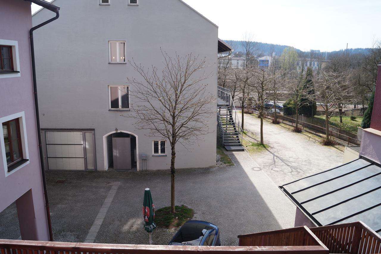 Hotel Zur Post Trostberg Екстериор снимка