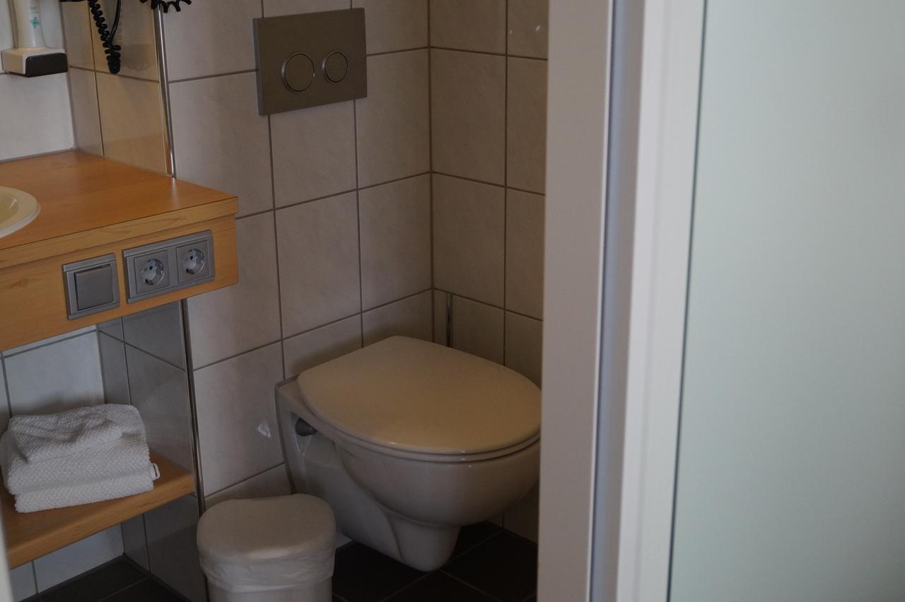 Hotel Zur Post Trostberg Екстериор снимка