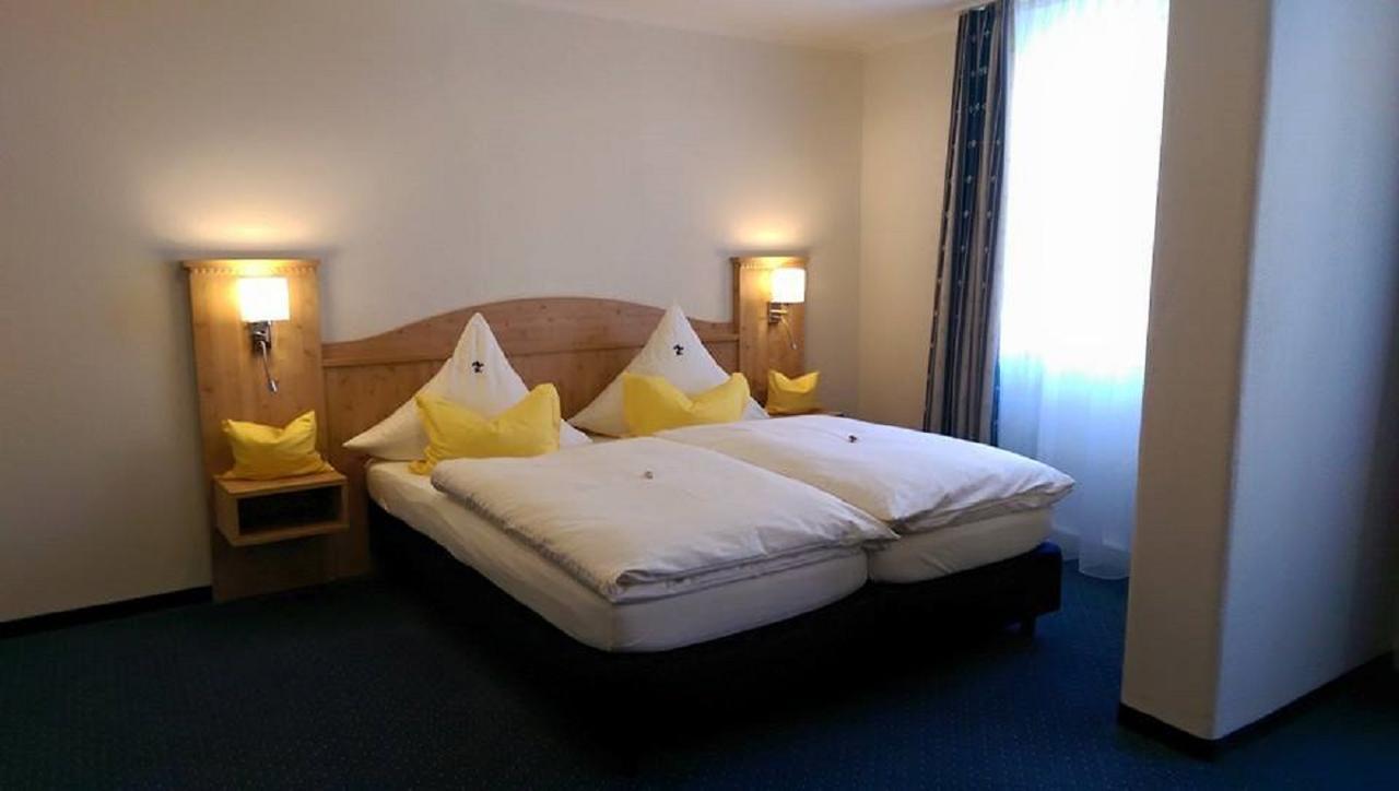 Hotel Zur Post Trostberg Екстериор снимка